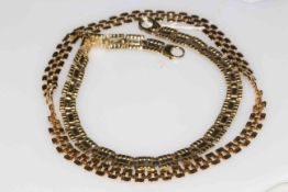 Italian 9 carat gold necklace, 40cm long and with two spare links,