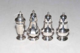 Two silver pepperettes, and silver plated salt and pepper (4).