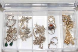 Small box of silver and other jewellery.