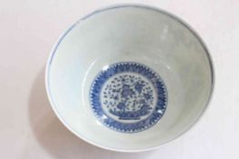 Chinese blue and white bowl, 20cm diameter.
