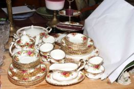 Royal Albert Old Country Roses dinner and teaware in good condition and including tureen and