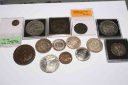 A very nice collection of coins including 1689 James II gunmoney shilling,