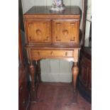 Oak canteen cabinet of cutlery, 113cm high.