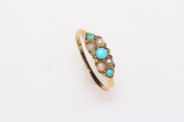 18 carat gold, turquoise and seed pearl ring, size L.