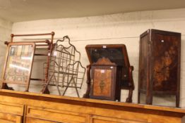 Victorian mahogany toilet mirror, towel rail, Edwardian brass magazine rack, two screens,