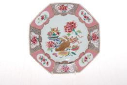 Chinese famille rose octagonal plate, decorated with golden goose, artefact's and flowers,