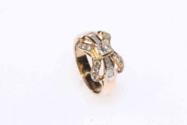 Diamond bow 14 carat yellow gold ring, size J.