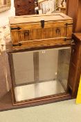 Counter top display cabinet, small trunk, hexagonal milking stool,