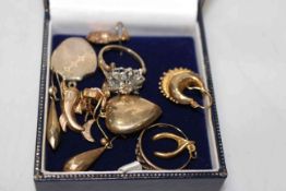 Collection of 9 carat gold jewellery including two rings, locket, etc.