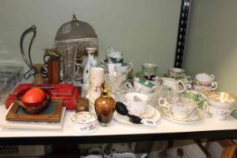 Cabinet cups and saucers including Coalport, velvet Cadbury's box, oak bookends, glassware,