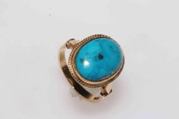 Turquoise 9 carat gold ring, size O.