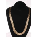 9 carat gold crosshatch design necklace, 40cm length.