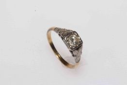 18 carat gold and diamond ring, size M.