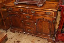 Good quality period style crossbanded sideboard having two long drawers above three central short