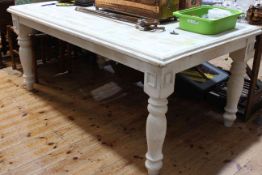 White washed farmhouse style kitchen table on turned legs, 79cm x 179cm x 105cm.