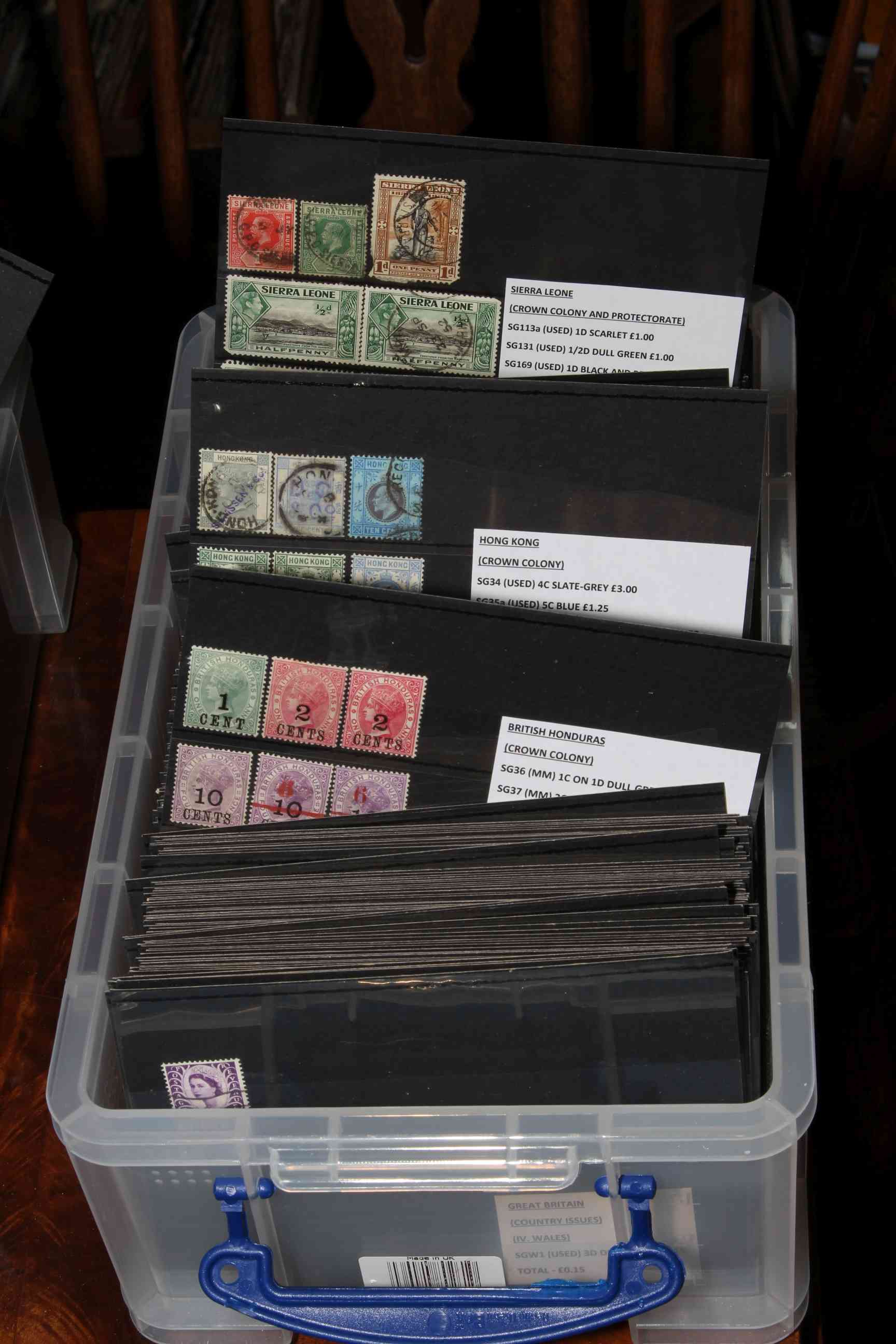 Box of c1840 to 1970 Stanley Gibbons catalogued commonwealth stockcards (approx 380),