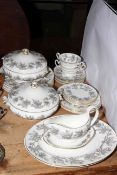 Wedgwood Ashford dinner service, approximately 30 pieces.