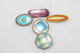 Collection of five vintage enamel brooches, largest 3.5cm across.