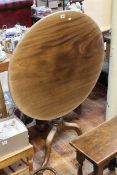Victorian mahogany circular snap top supper table on tripod base, 75cm by 81cm diameter.