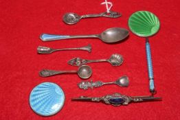Bar brooch, enamel pencil and two roundels, enamel spoon, and five ornate salt spoons (10).