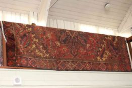 Hand knotted Heriz carpet, 2.92 x 2.00m.