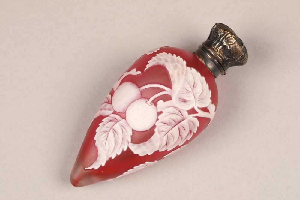 Thomas Webb red cameo glass scent bottle, unmarked white metal top, decorated with berries and