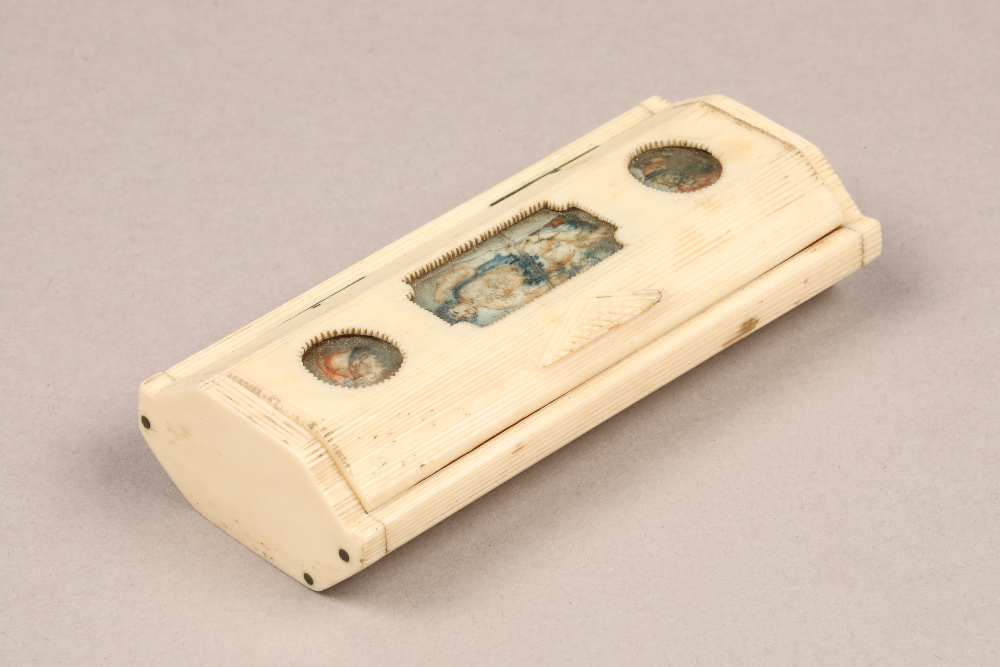 French 19th century bone, faux ivory snuff box, possibly Napoleonic prisoner of war, hinged cover