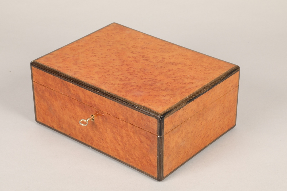 Harrods classic humidor, burr walnut high gloss exterior with ebony edging. Cedar wood lining to