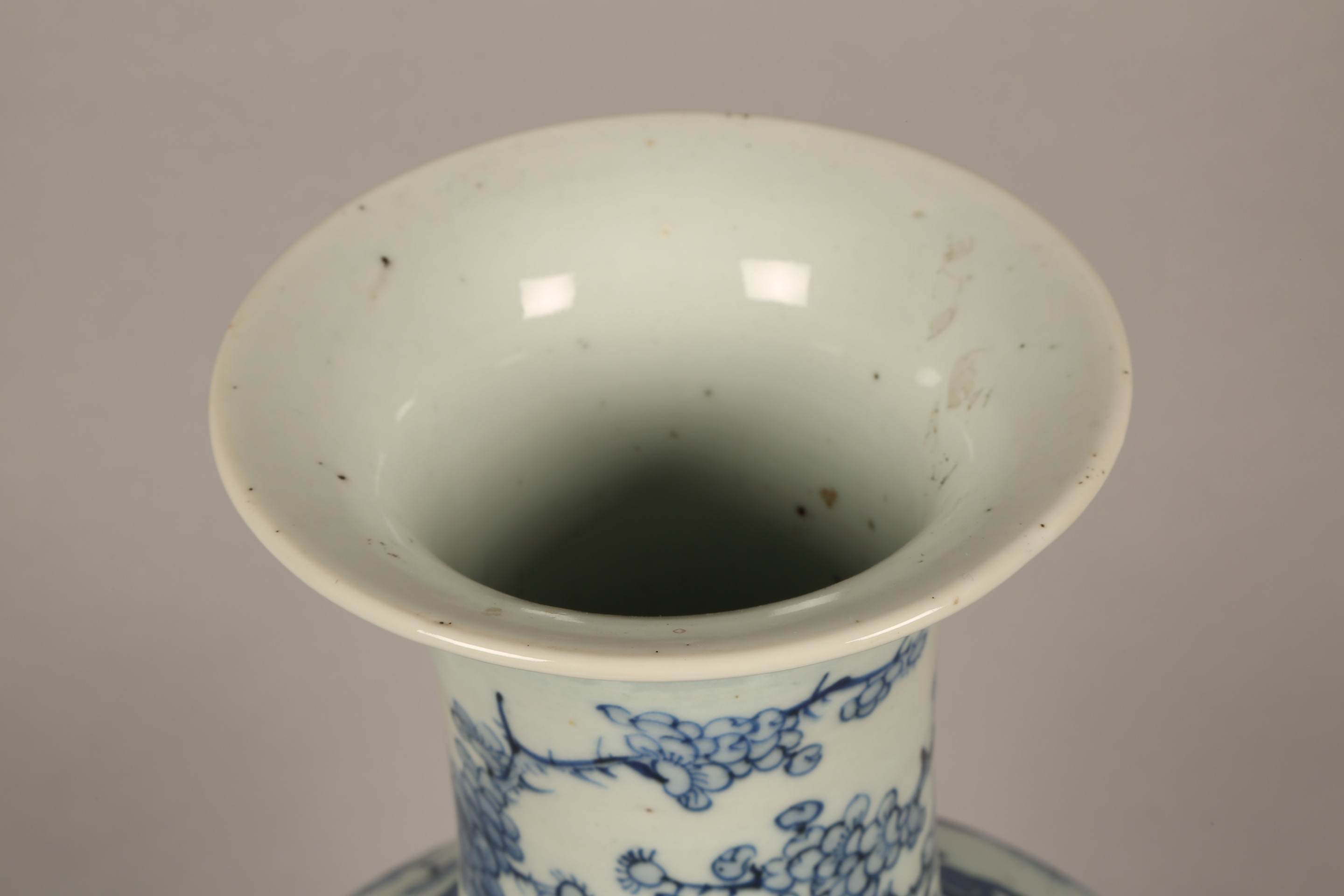19th/20th century Chinese blue and white vase, decorated with flowering prunus and peonies. 44.5cm - Image 5 of 6