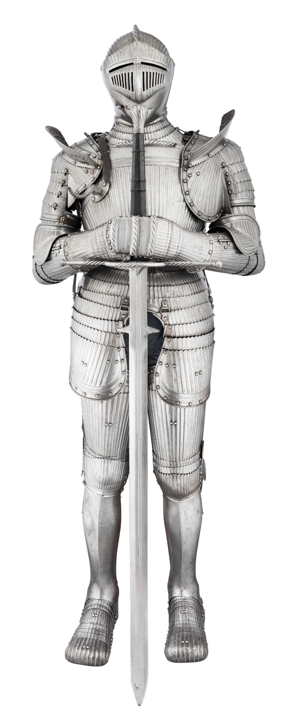 A FINELY CONSTRUCTED CAP-A-PIE FLUTED FIELD ARMOUR, IN THE GERMAN ~MAXIMILIAN~ STYLE OF THE EARLY 16