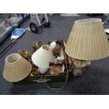 A box of lamps, table lamp, vase,
