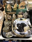 A tray of Liliput Lane cottage ornaments,