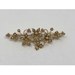 A good quality antique 15ct gold and pearl brooch