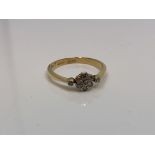 An antique 18ct gold floral cluster ring, 2.6g, size N/O.