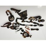 A group of tortoiseshell and coral items,
