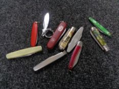 Ten pocket / pen knives various