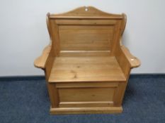 A pine storage seat