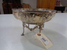 A good quality silver dish on stand, Atkin Brothers, Sheffield 1901, 478.9g.