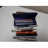 A bag of pens including 14ct nib Parker,