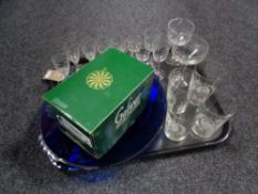 A tray of 20th century and later glass ware including glasses, four George VI coronation beakers,