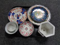 A tray of oriental wares including Imari plate, floral pattern tea bowls,