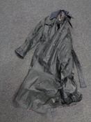 A gent's Barbour trench coat C36/91 cm