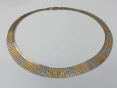 An Italian tri-colour silver fringed necklace, length 44cm CONDITION REPORT: 34.