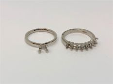 Two 18ct gold platinum ring mounts (2) CONDITION REPORT: 9.