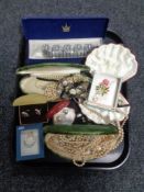 A tray containing costume jewellery, simulated pearls, brooches, earrings etc.