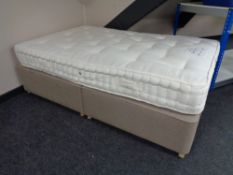 A 4' bed Tailor Quartz 3000 divan and interior