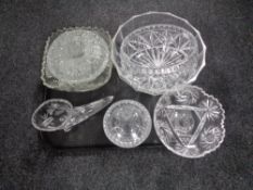 A tray containing assorted glassware to include fruit bowls, comports, glass horn etc.