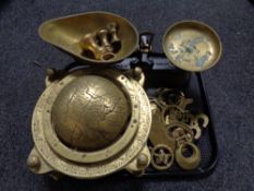 A tray of brass ware to include globe,