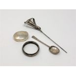 Silver items including an Art Nouveau Edwardian hat pin