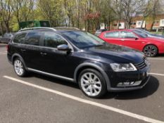 A 2014 Volkswagen Passat Alltrack 2.